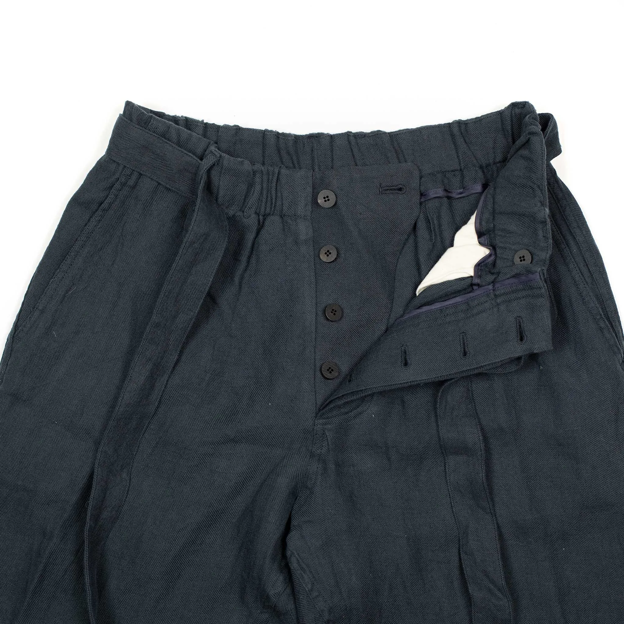 Belted trousers in deep navy linen