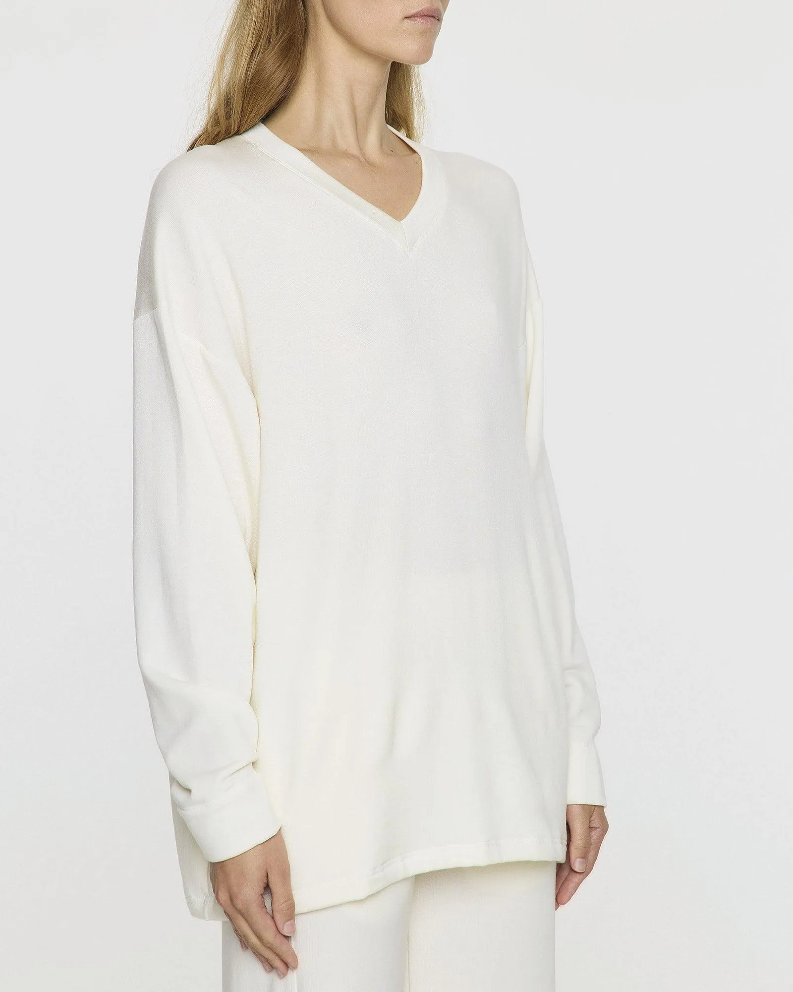 Capsule Oversized V-Neck