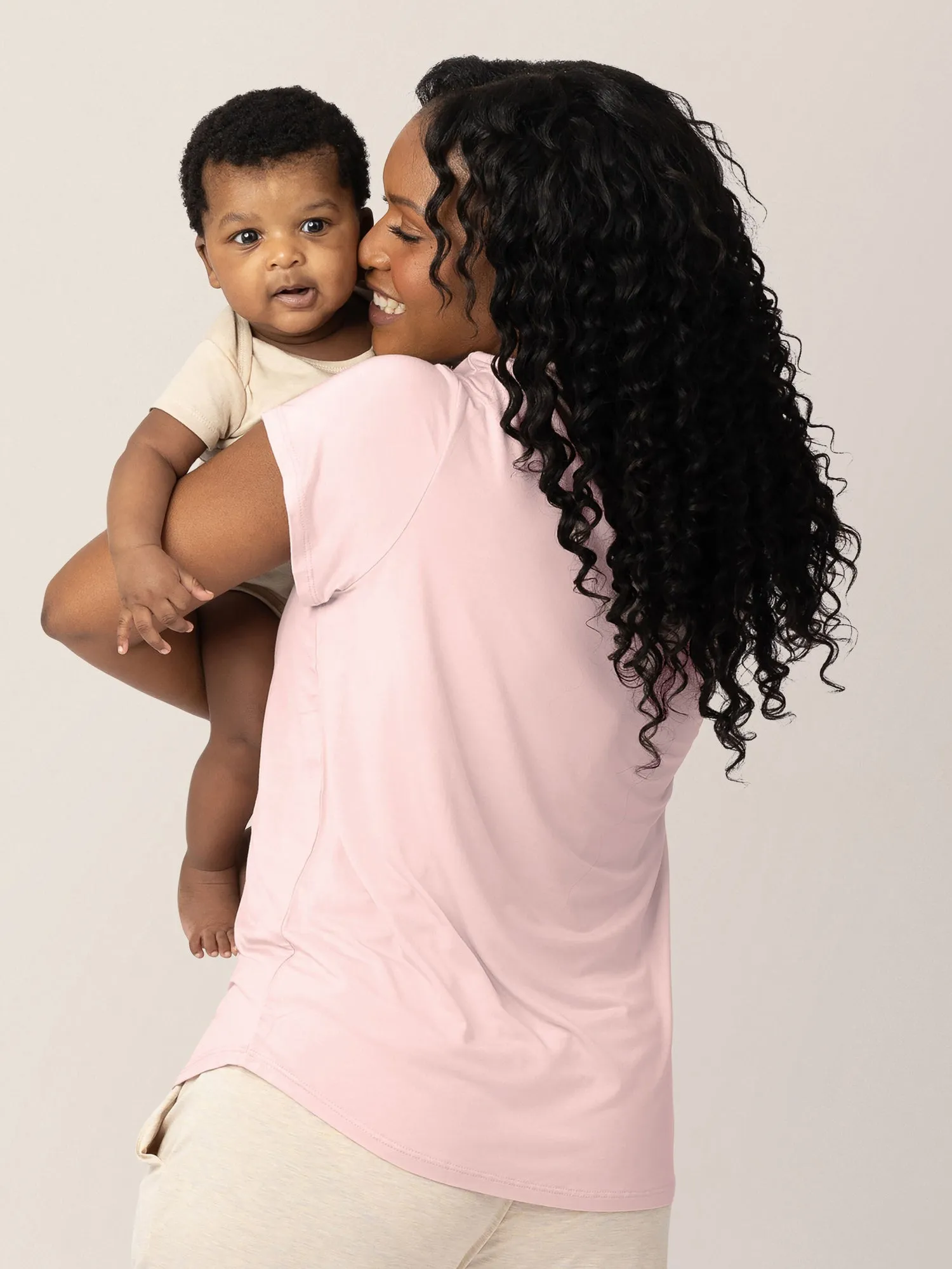 Everyday Maternity & Nursing T-shirt | Dusty Pink