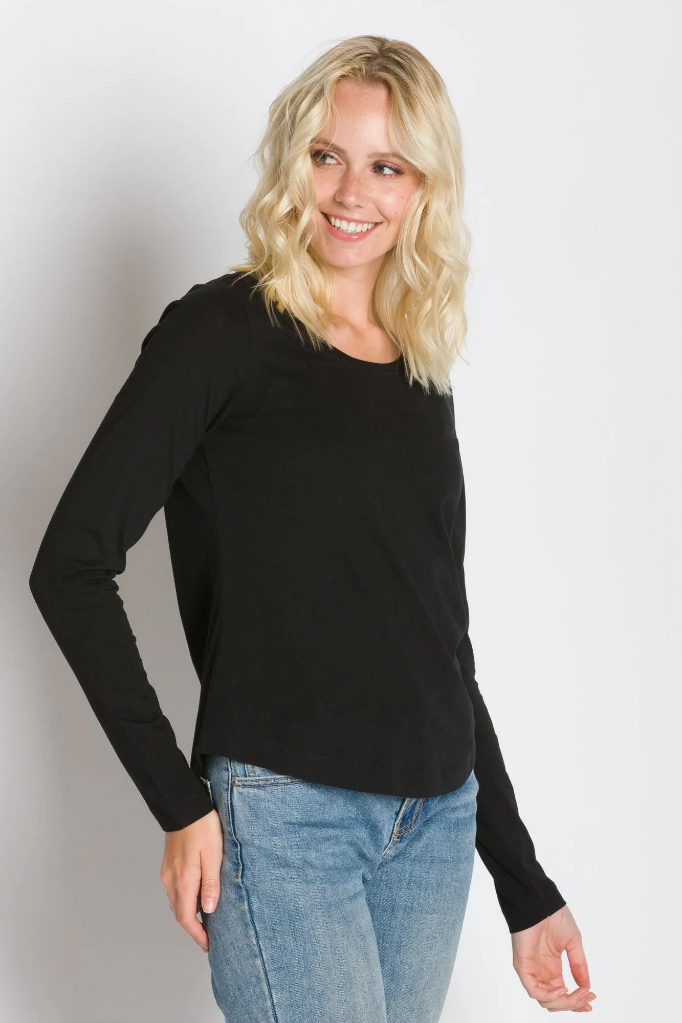 Pamela | Women's Long Sleeve Crew Neck