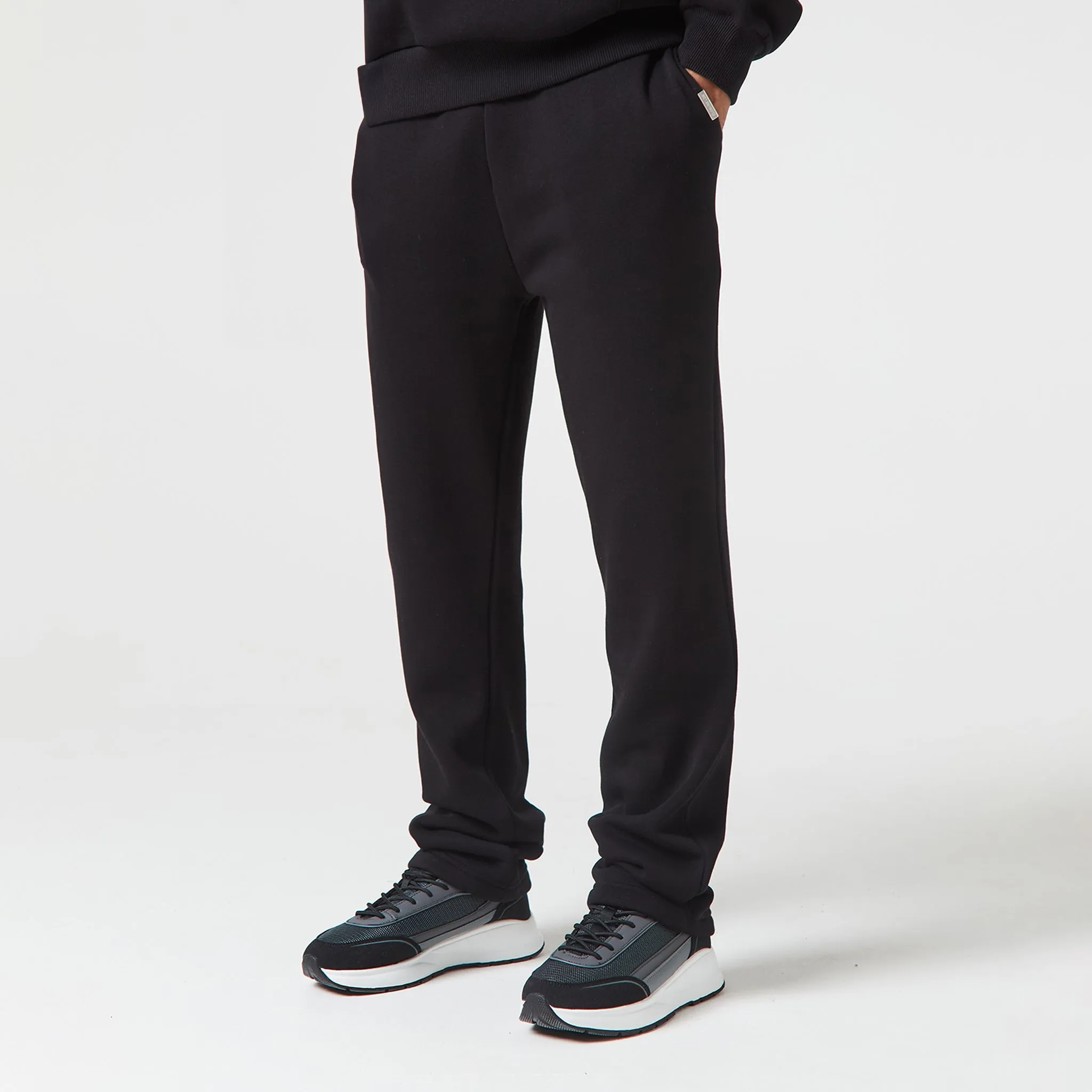 Relaxed Fit Open Hem Jogger | Black