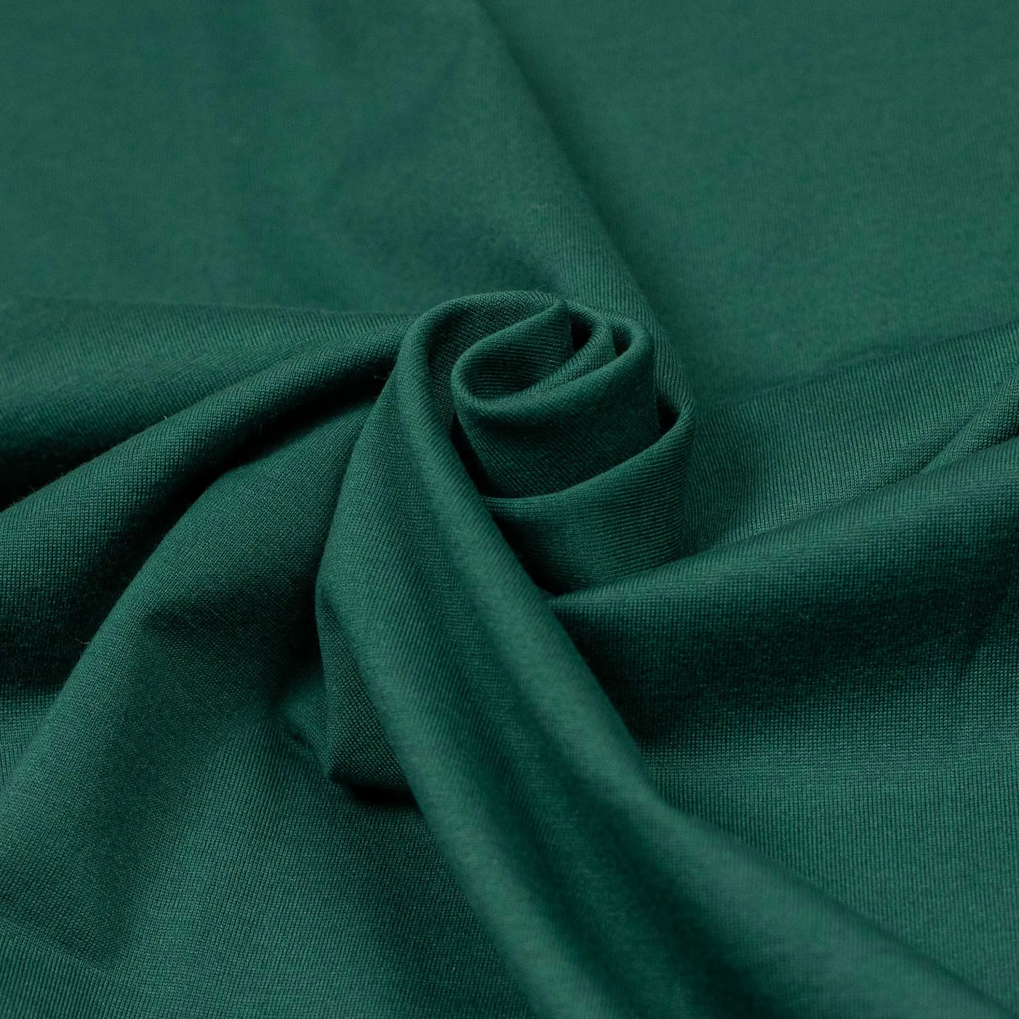 Relaxed tee in deep green Sea Island cotton